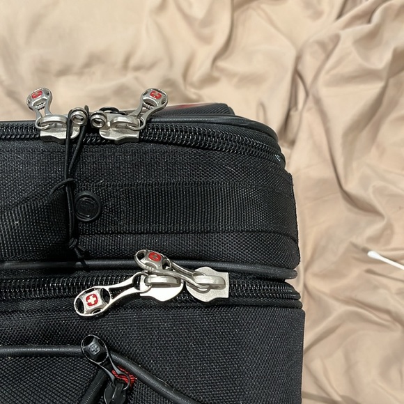 Swiss Gear Granada Laptop Case on wheels fully retractable handle bag strap blk - Picture 4 of 16